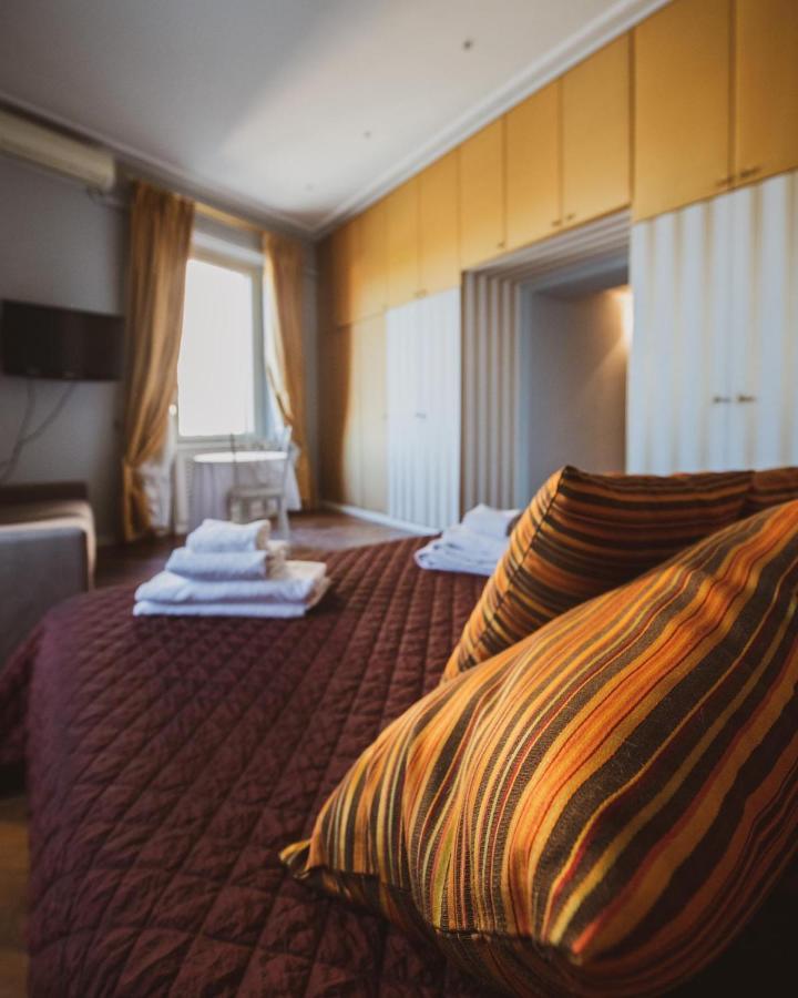 Made In Rome Luxury Affittacamere Bagian luar foto