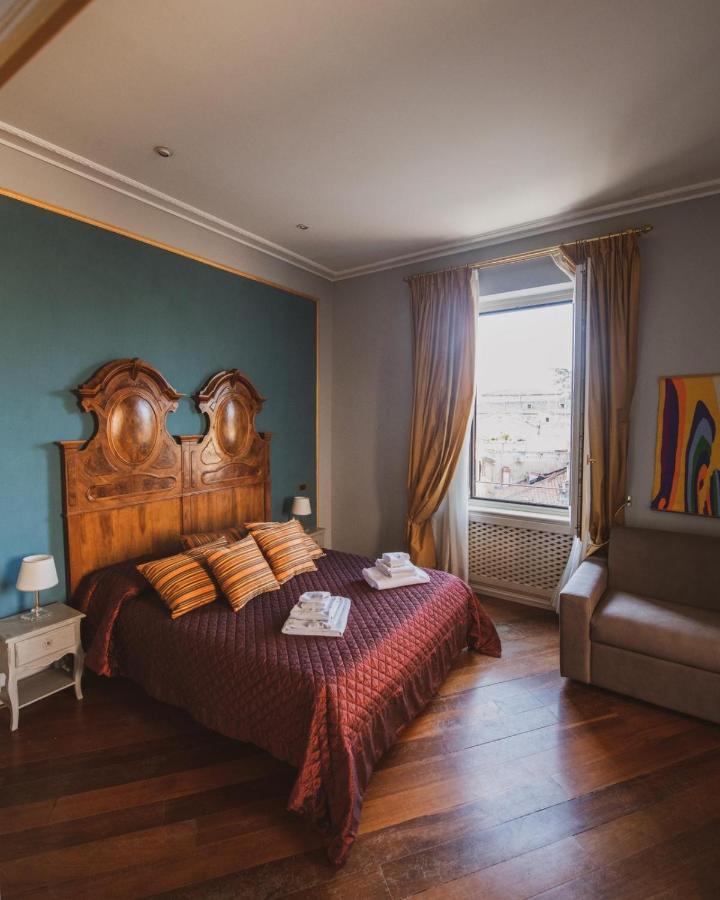 Made In Rome Luxury Affittacamere Bagian luar foto