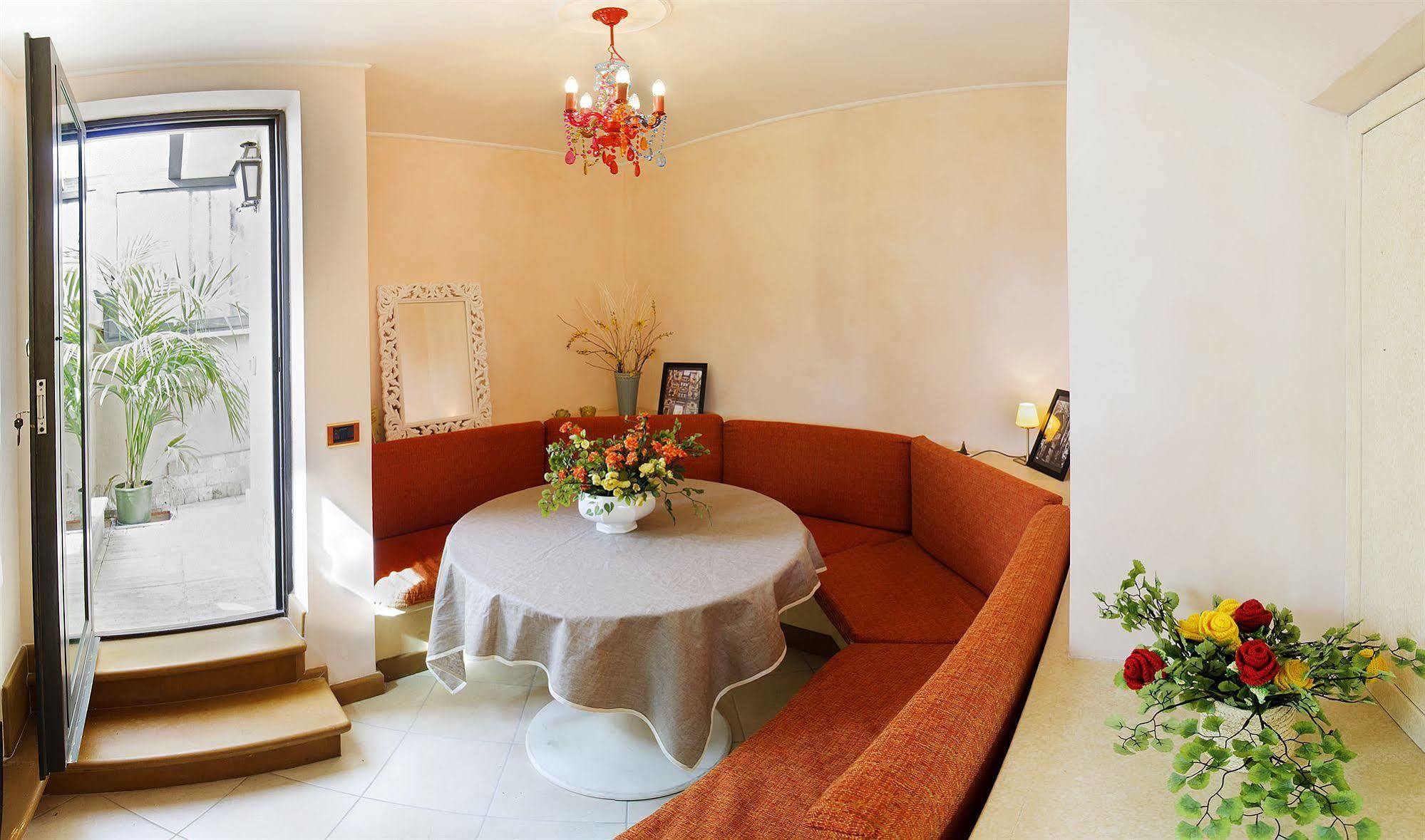 Made In Rome Luxury Affittacamere Bagian luar foto