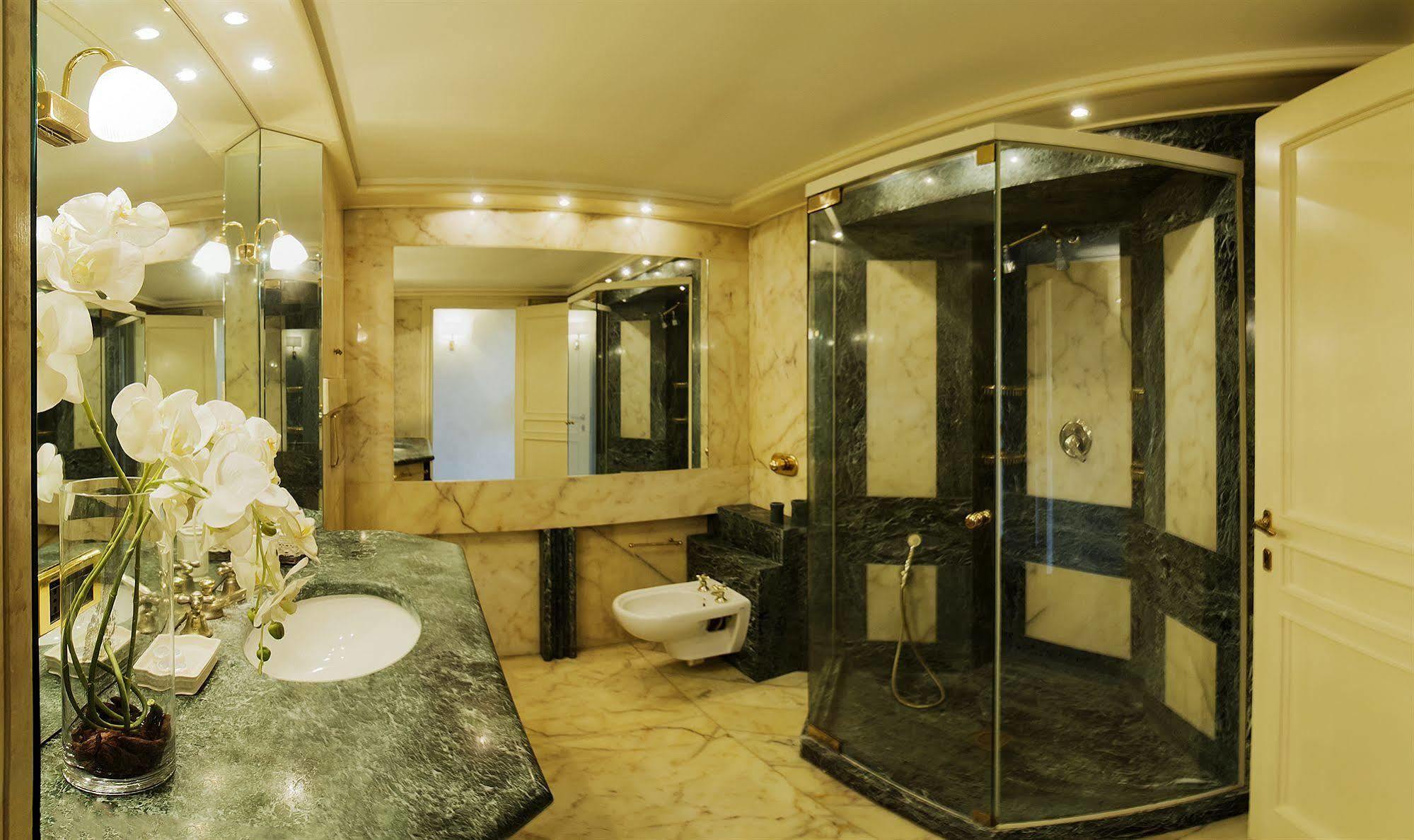 Made In Rome Luxury Affittacamere Bagian luar foto