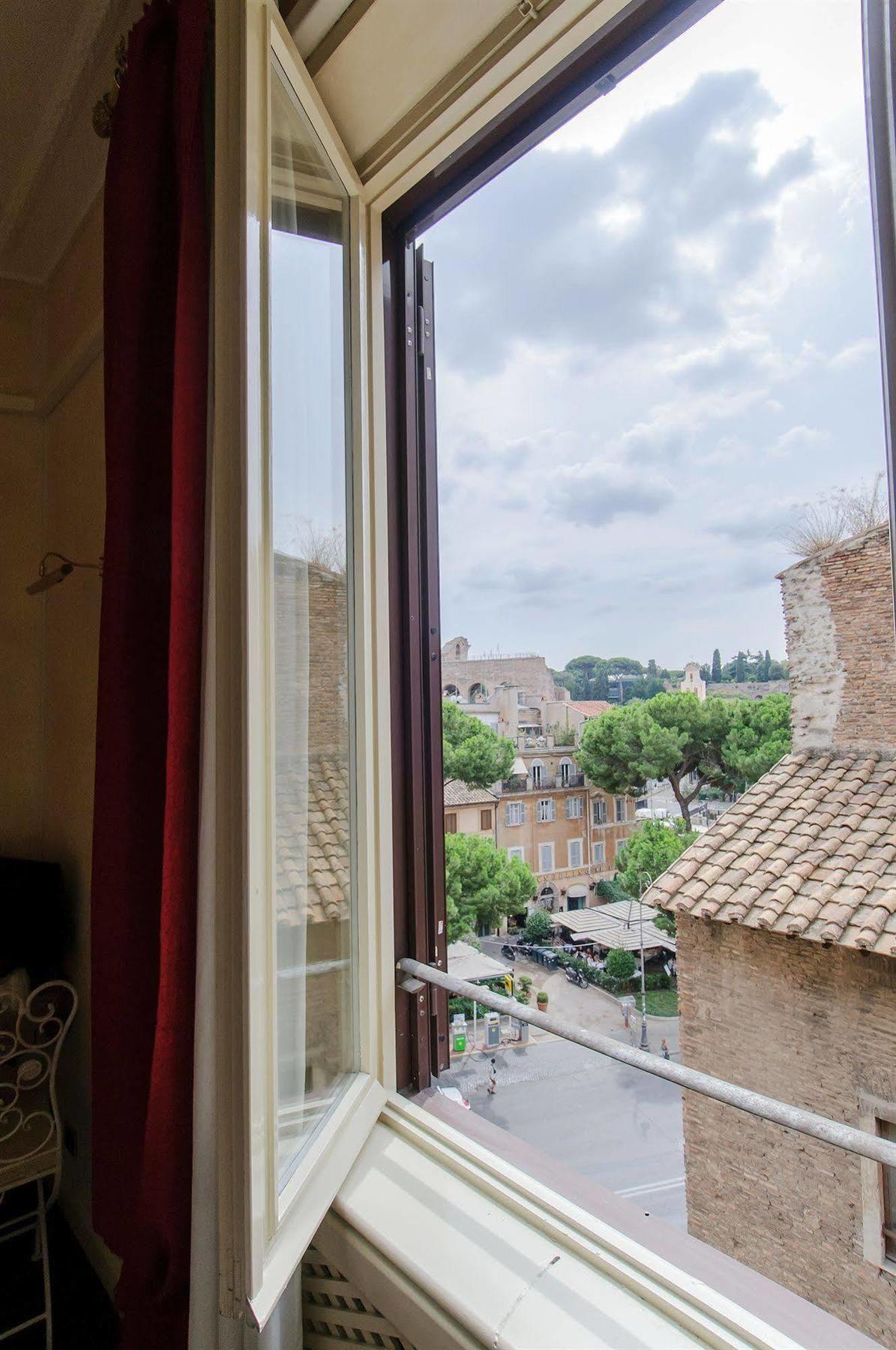 Made In Rome Luxury Affittacamere Bagian luar foto