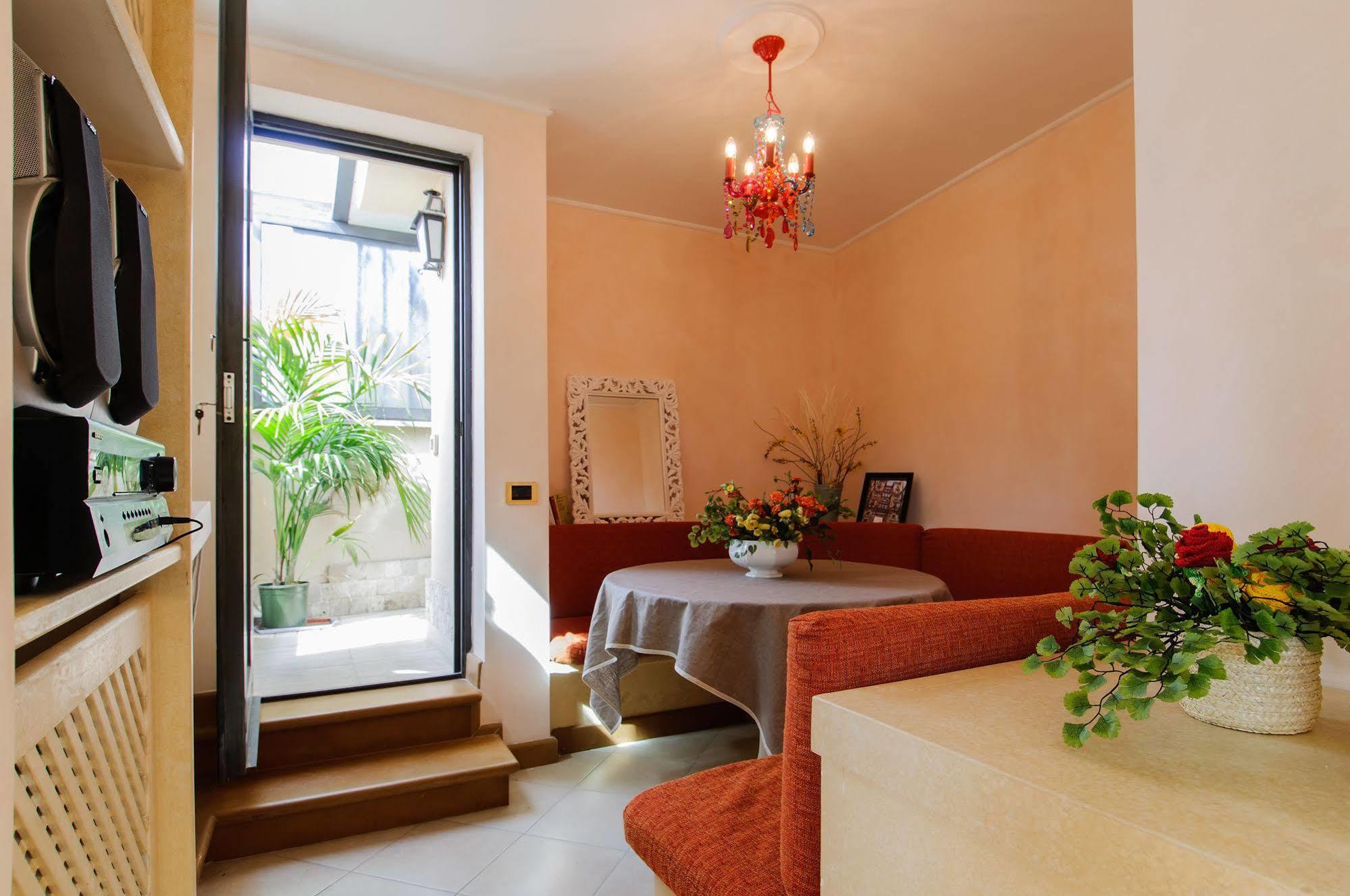Made In Rome Luxury Affittacamere Bagian luar foto